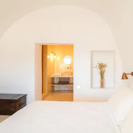 Villa Gaia Suites *