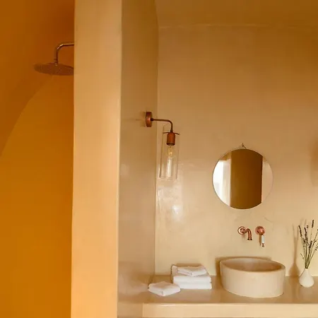 Gaia Suites Ía