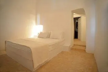 Villa Gaia Suites Ía