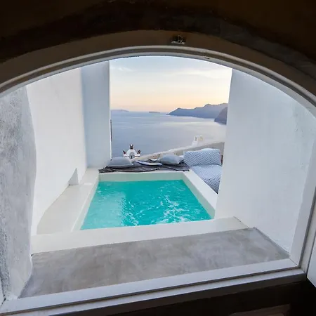 Gaia Suites Villa *