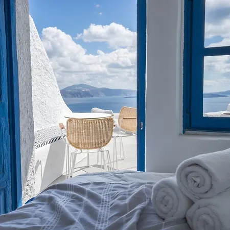 Gaia Suites Villa *