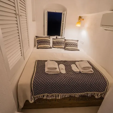 Gaia Suites Villa *
