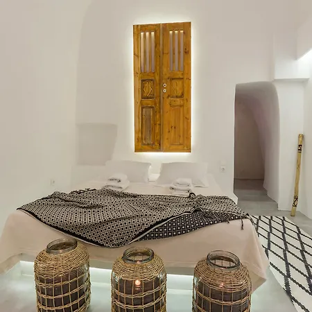 Gaia Suites Villa