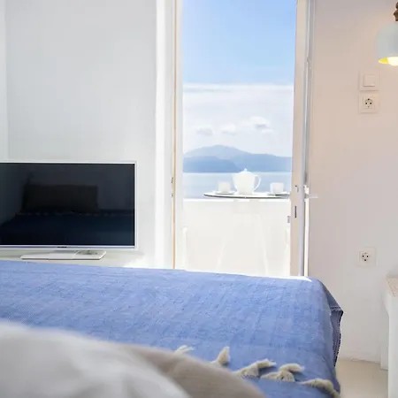 Gaia Suites Villa Ía