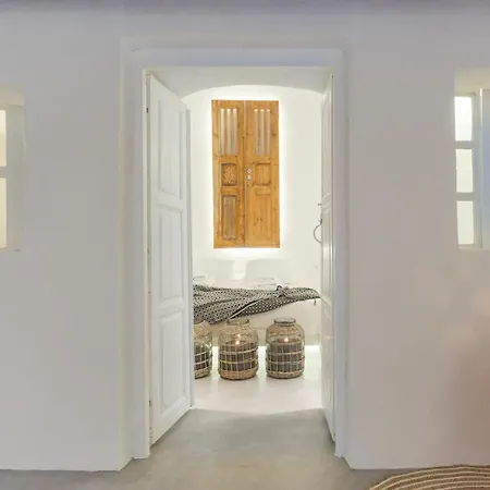 Gaia Oia (Santorini)